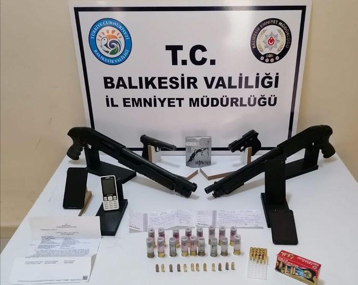 Polisten tefecilere darbe G4