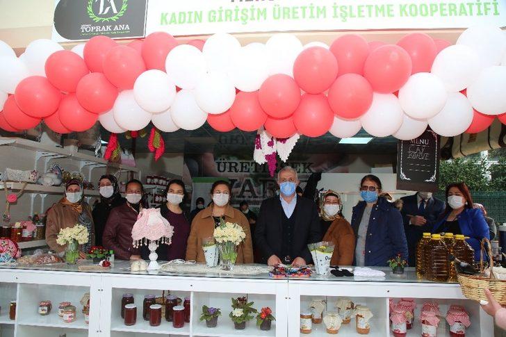 Başkan Gültak, kooperatif üyesi kadınlarla Kadın Emeği Diyarında buluştu G3