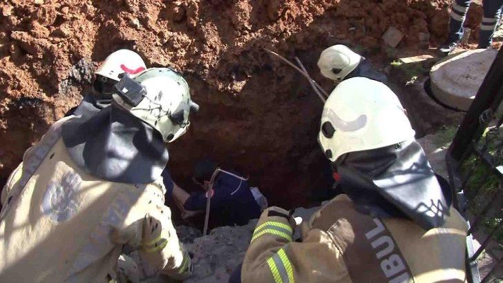 Ümraniye’de toprak altında kalan işçiyi kurtarma çalışmaları havadan görüntülendi G1