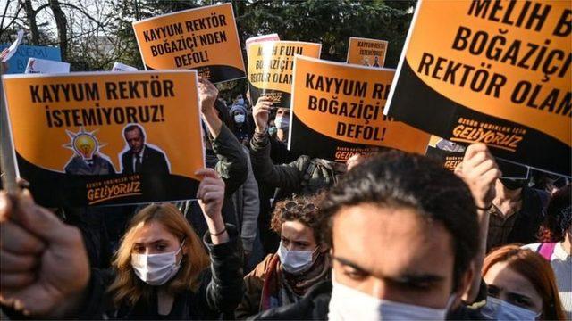 Boğaziçi protestoları dış basında: Yüzlerce öğrenci gözaltına alındı, polis şiddete başvurmakla suçlanıyor 2