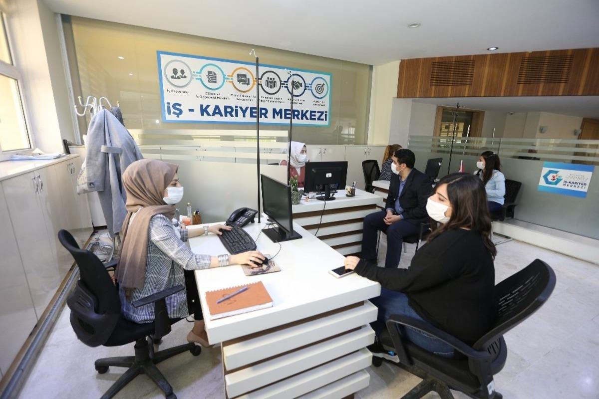 B&uuml;y&uuml;kşehir 763 vatandaşı iş sahibi yaptı