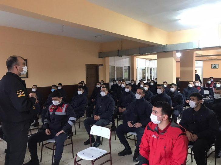 Kocaeli İl Jandarma Komutanlığı’ndan bin 400 personeline deprem eğitimi G2