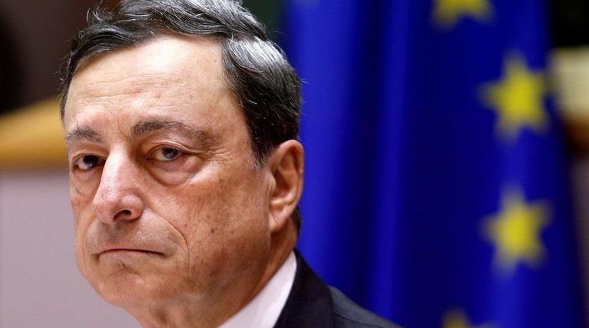 Mario Draghi: İtalya'da, 'Euro'yu kurtaran' eski Avrupa Merkez Bankası Başkanı hükümeti kurmakla görevlendirildi