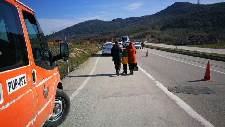 Bursa’da engelli öğrencileri taşıyan servis kaza yaptı, öğrenciler ölümden döndü G4