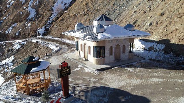 Çığda hayatını kaybedenlerin anısına mescit ve çeşme inşa edildi