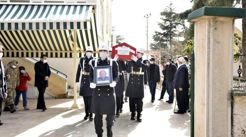 Terör gazisi son yolculuğuna uğurlandı