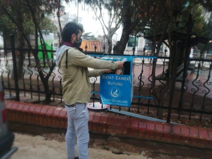 “İnsaf et, israf etme” sloganıyla bayat ekmek kutusu noktaları oluşturuldu G2