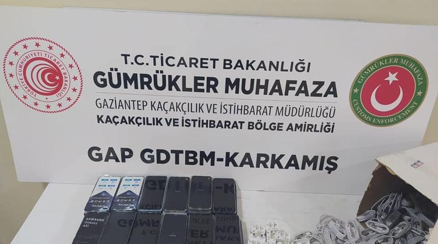 G&uuml;mr&uuml;k kapısında g&ouml;&ccedil;men ka&ccedil;ak&ccedil;ılığına b&uuml;y&uuml;k darbe