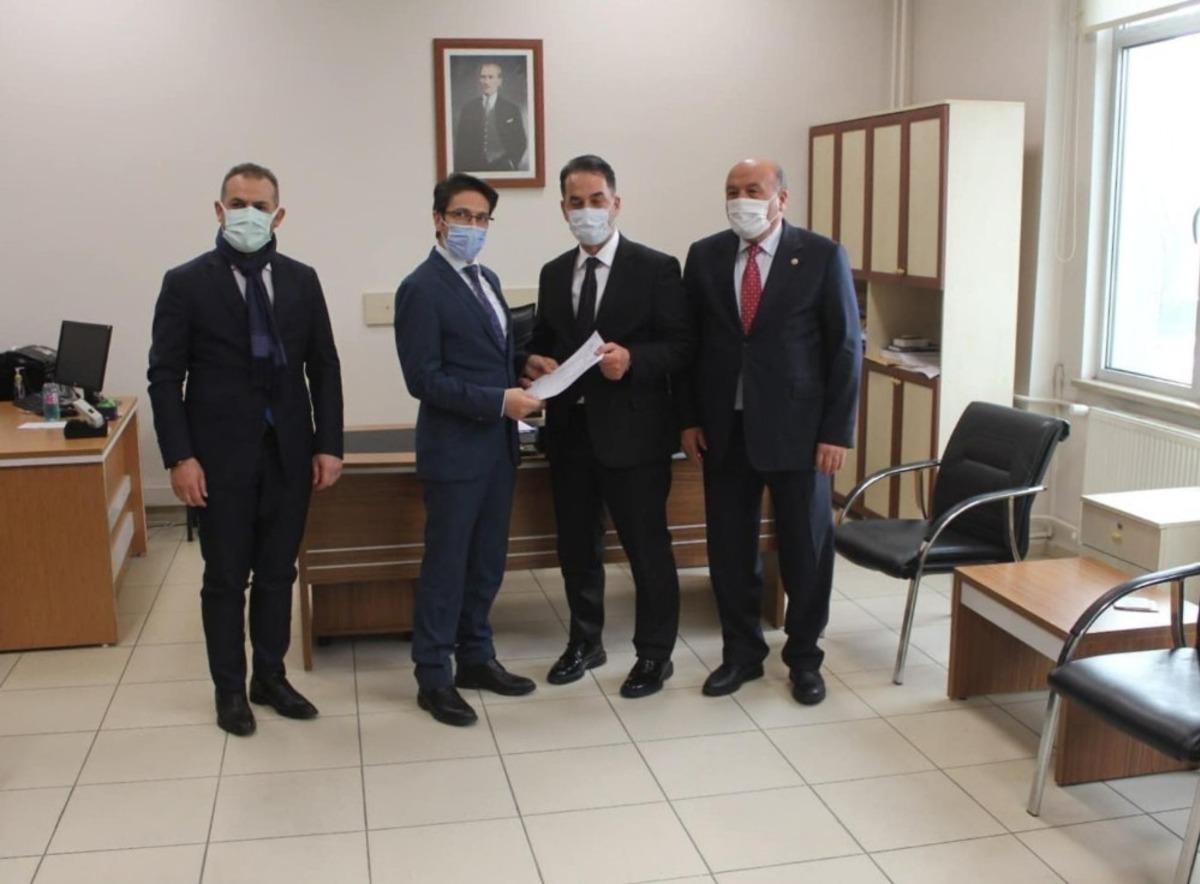 AK Parti İl Başkanı Şireci, mazbatasını aldı