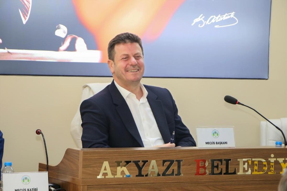 Akyazı&rsquo;da 3 bin 623 alanda dezenfeksiyon işlemi yapıldı