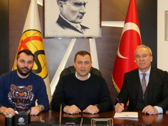 Eskişehirspor'un yeni teknik direktörü belli oldu