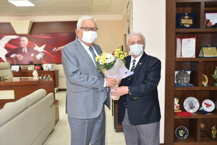 Başkan ve gazetecilerden birliktelik mesajı G2