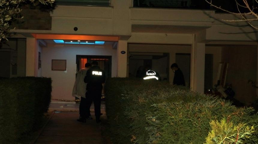 İzmir'de korkunç olay! Evinin önünde kurşun yağdırdılar