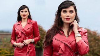 Şükran Ovalı makyajla bambaşka birine dönüştü! Yeni imajıyla şaşırttı!  