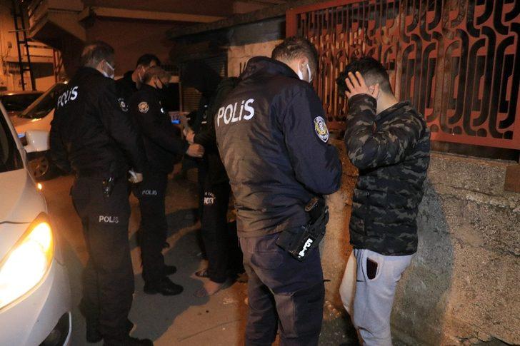 Polisten kaçtıktan sonra yakalanan sürücü, ”yanımdakiler çocuk ondan kaçtım” dedi G5