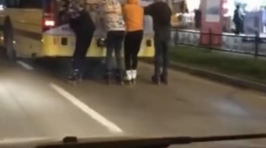 Bursa,da patenci gençlerin tehlikeli yolculuğu