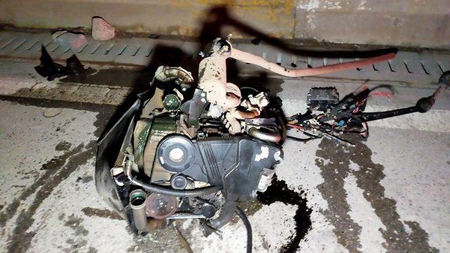 Pendik’te otomobil takla attı: 1’i ağır 5 yaralı