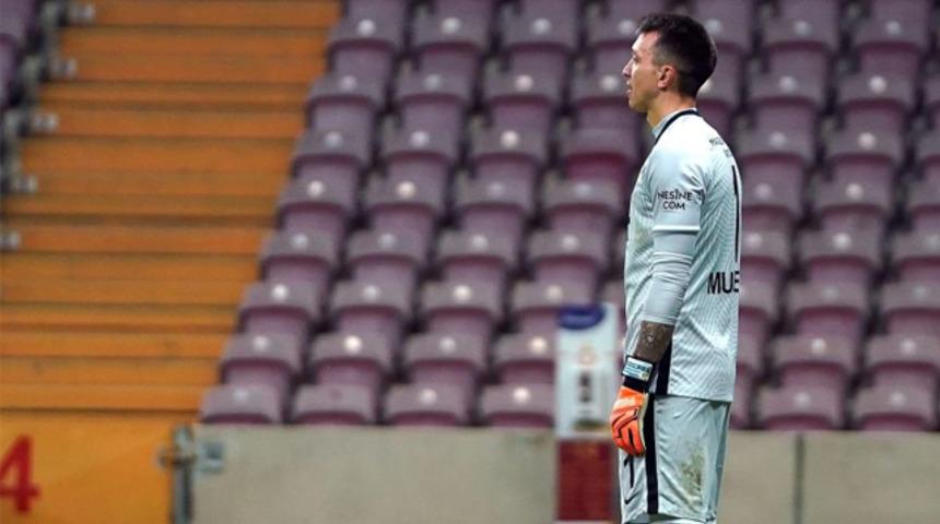 Galatasaray'ın en b&uuml;y&uuml;k transferi Fernando Muslera