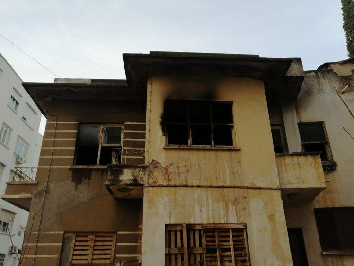 Antalya’da metruk binada yangın G2