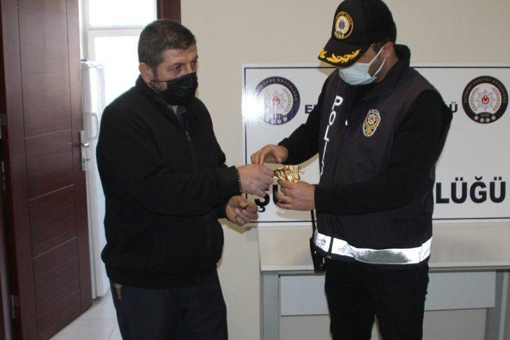 Bayburt asayiş ekipleri dedektif gibi iz sürerek altınlara ulaştı G2