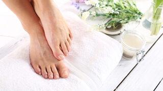 Ayak kokusuna çözüm bulmak zor değil! İşte ayak kokusunu tamamen yok edecek öneriler