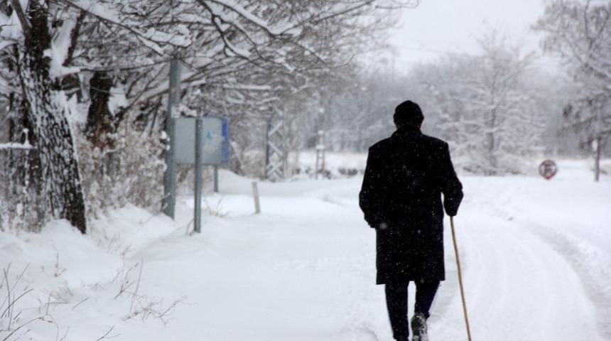 Doğu Anadolu&rsquo;da aralıklı kar yağışı bekleniyor