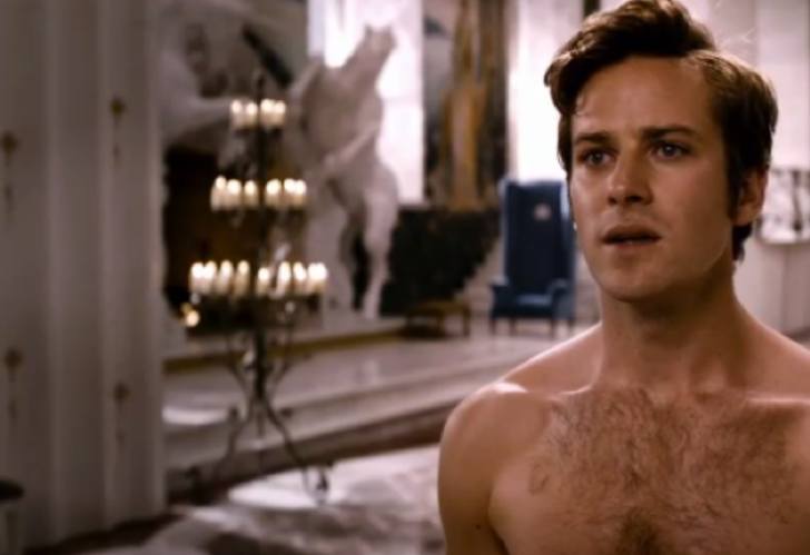 Sapık aktör Armie Hammer, Julia Roberts'ı 'altı kez yaladı' G2