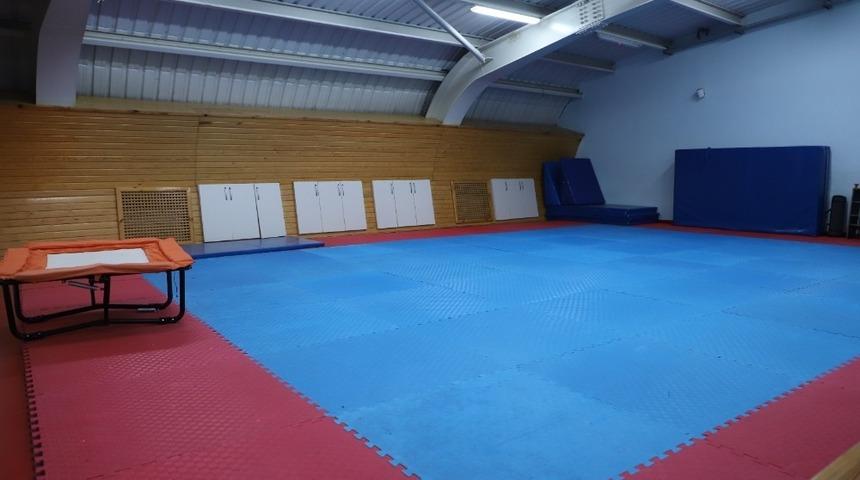 Spor tesisleri bakımdan geçti