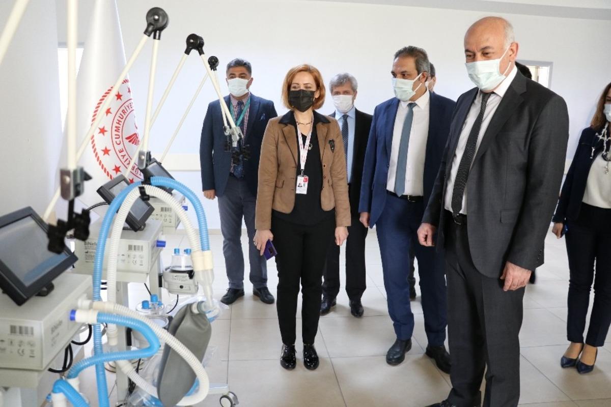 S&ouml;ke Belediyesi&rsquo;nden Devlet Hastanesi&rsquo;ne 4 solunum cihazı
