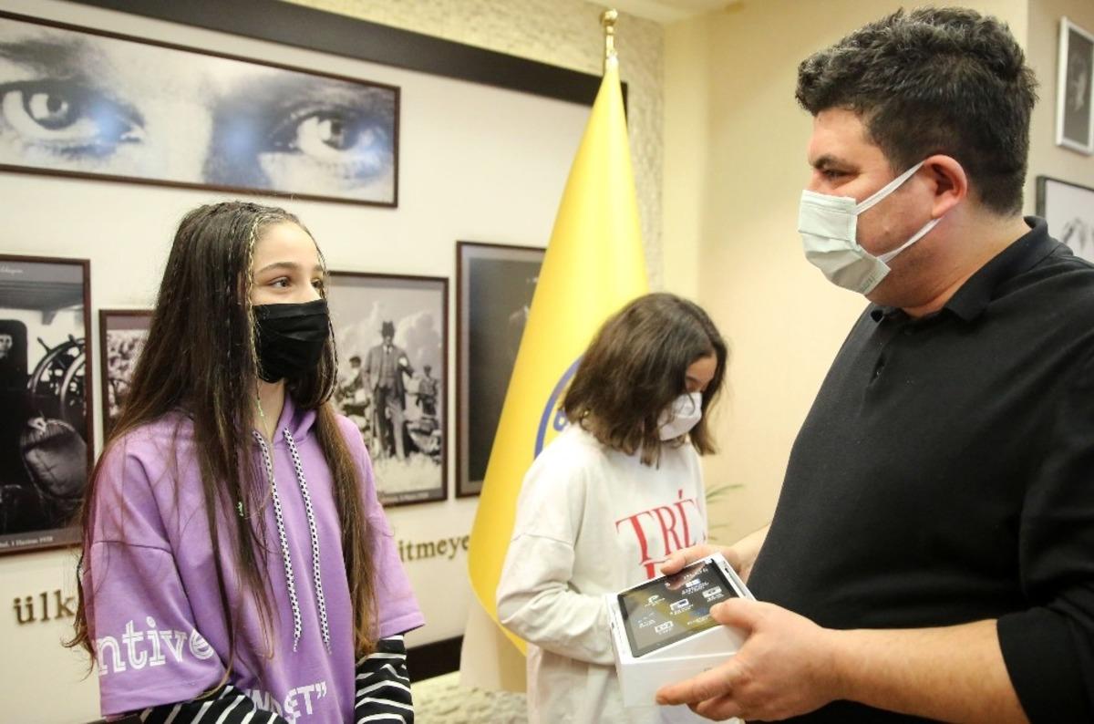 Buca Belediyesinden pandemide gen&ccedil;lere moral sınavı