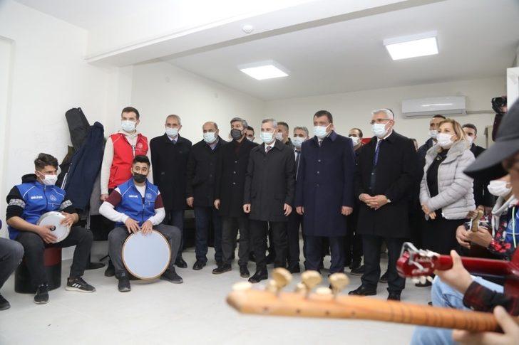 Başkan Güder’e yatırım teşekkürü G4