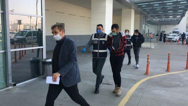 Gasp şüphelileri, ‘biz gasp etmedik onlar verdi’ dediler 1