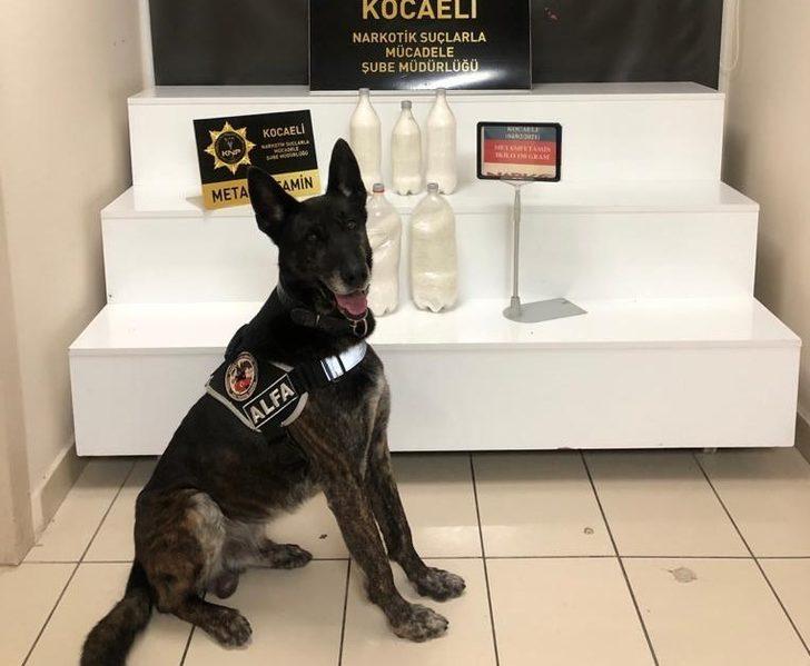 Otomobilin yakıt deposunu uyuşturucu zulasına çevirmişler G4