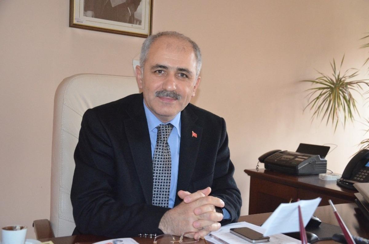 K&uuml;t&uuml;phane binlerce kişiye ulaştı