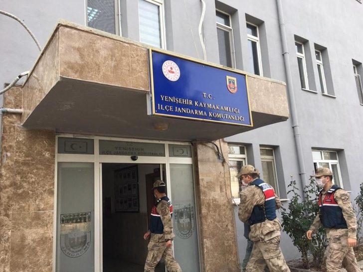 Eşini öldürüp çocuklarını yaraladıktan sonra kaçan zanlı ahırda yakalandı G3