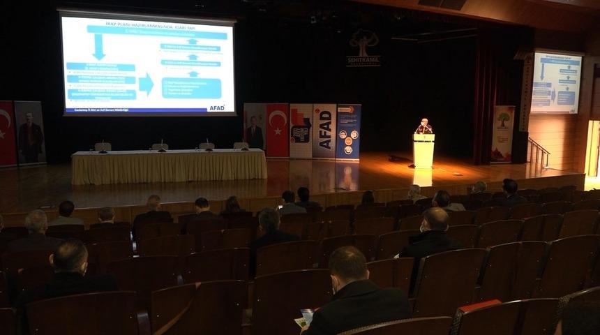 Gaziantep’te afet riskleri ve eğitimi tartışıldı