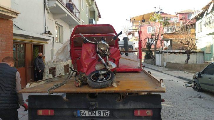 Uşak’ta trafik kazası; 1 yaralı G5