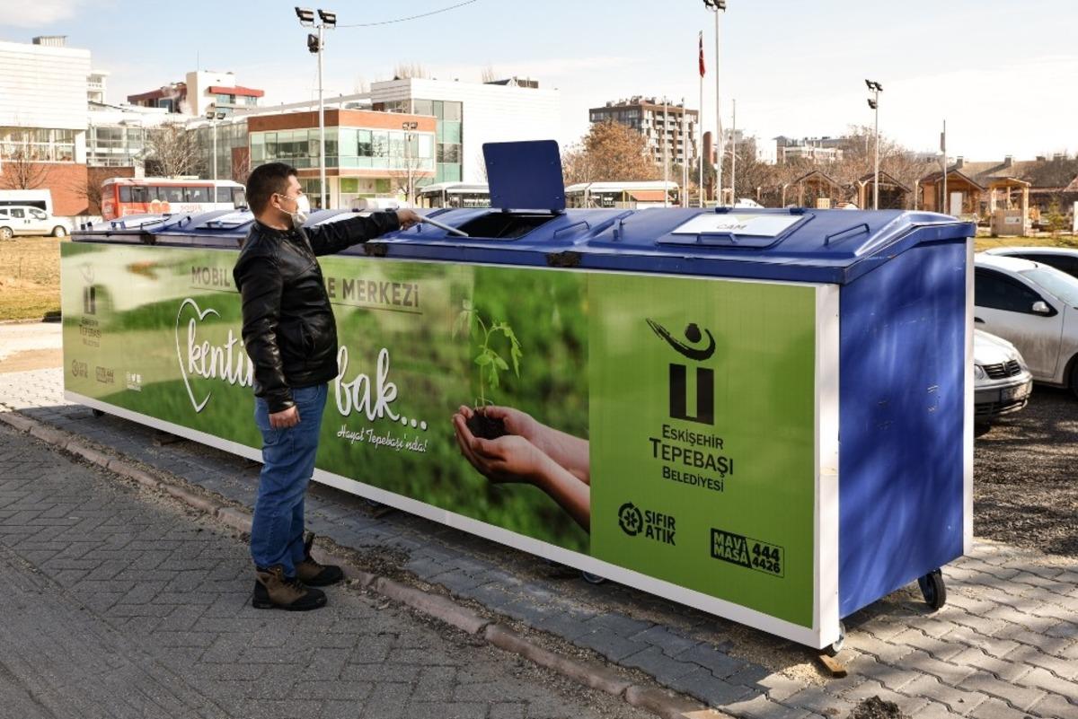 Mobil atık getirme merkezlerinin sayısı artıyor