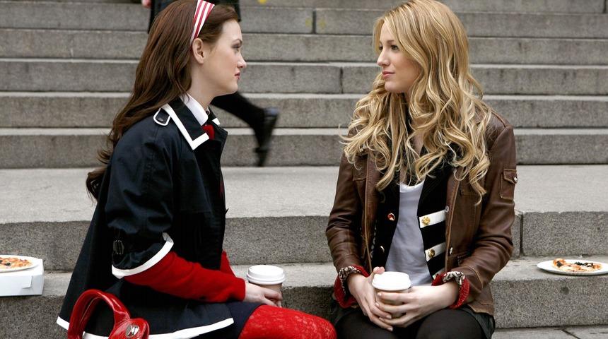 Film ve dizilerde ikonikleşen 10 mekana göz atmaya ne dersiniz? Gördüğünüzde anında hatırlayacaksınız!