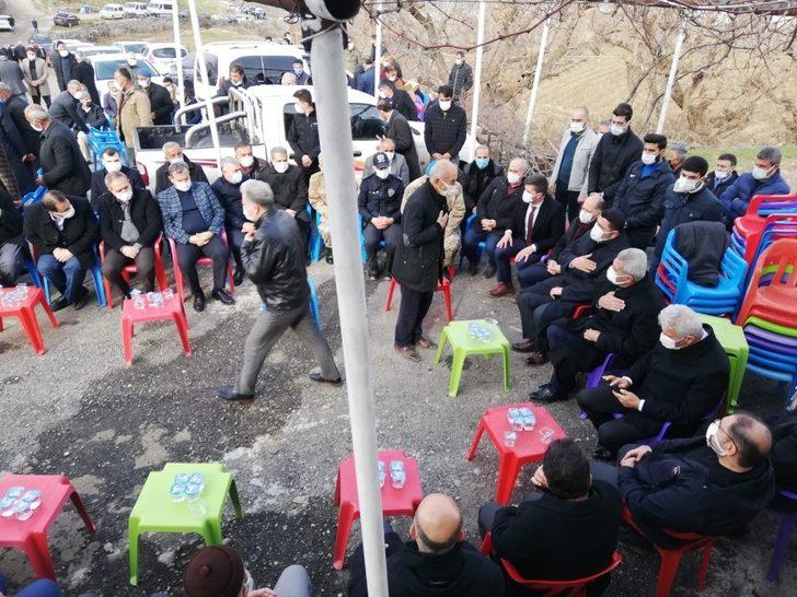 Sason Belediye Başkanı Arslan, toprağa verildi G1