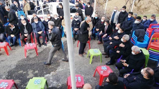 Sason Belediye Başkanı Arslan, toprağa verildi