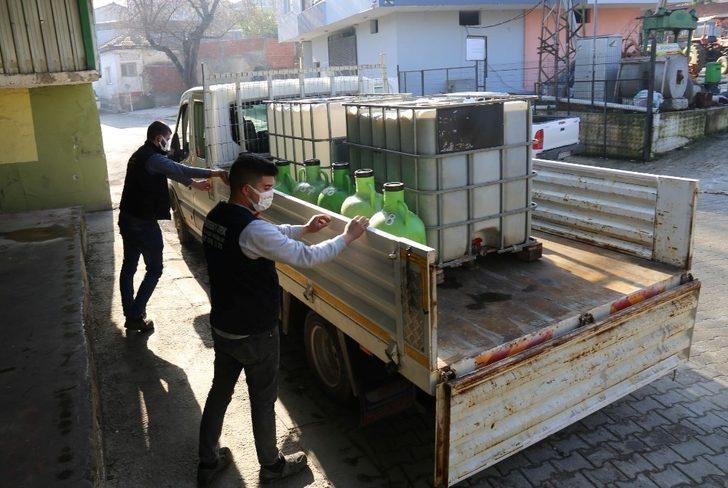 Turgutlu Belediyesi bin 442 kilogram zeytin yağı elde etti G3