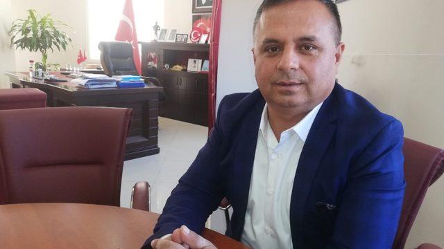 Başkandan alemcilere ayar, “İçiyorsanız adam gibi için”