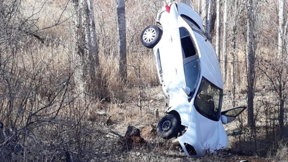 Kırıkkale&rsquo;de ilgin&ccedil; trafik kazası, otomobil &rsquo;amuda&rsquo; kalktı: 1 yaralı