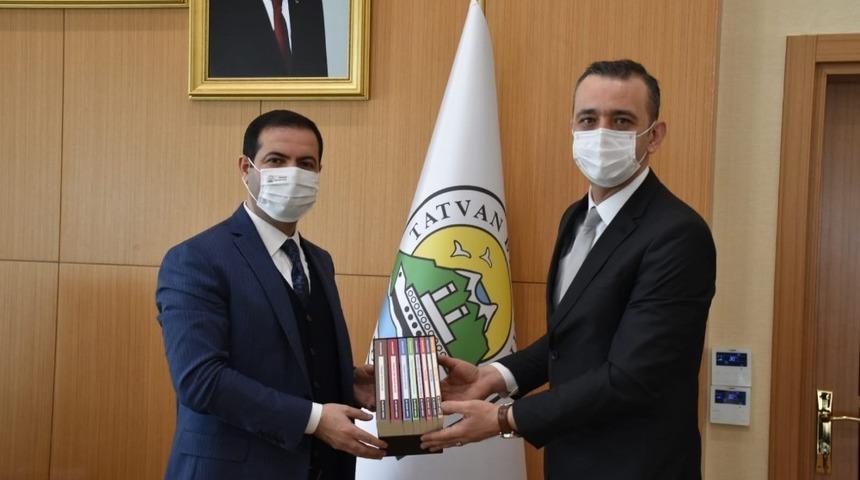 Müdür Uluçamlıbel’den Başkan Geylani’ye ziyaret