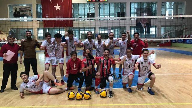 Muş Lalezar Spor playoff yolunda 3 puan aldı