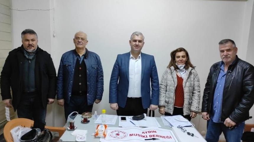 Aydınlı müzisyenlere Büyükşehir Belediyesi’nden destek