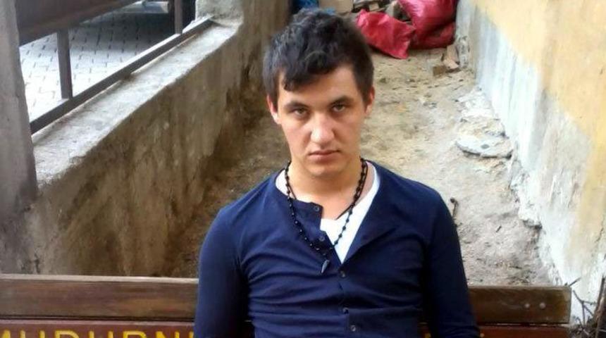 Kendisine 'ağabey' demeyi reddeden arkadaşını öldüren sanığa 18 yıl hapis