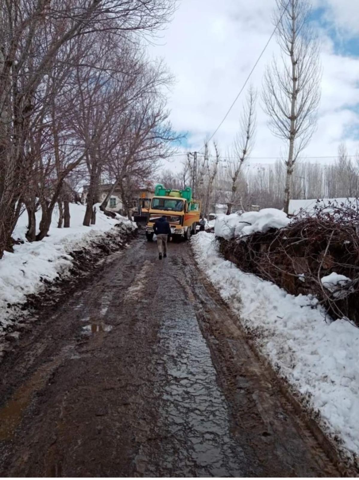 G&uuml;roymak&rsquo;ta şebeke suları dondu