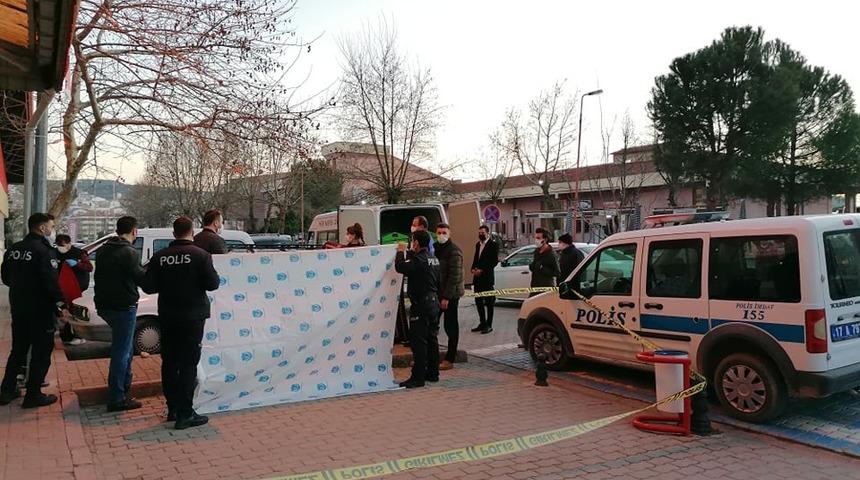 AK Parti Çan Belediye Meclis Üyesi aracında ölü bulundu